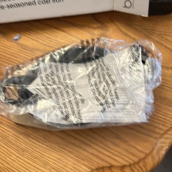 NIB Badic Essentials 2 Piece Oval Sizzler Plate - Picture 3 of 6